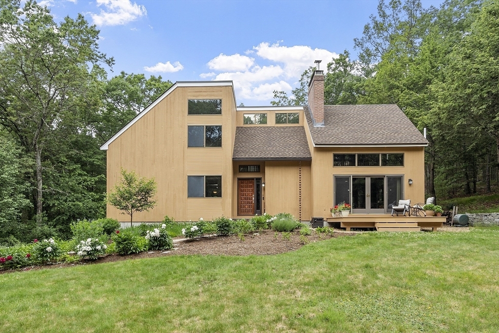 Property Photo: 29 Oak Knoll Road MA 01741