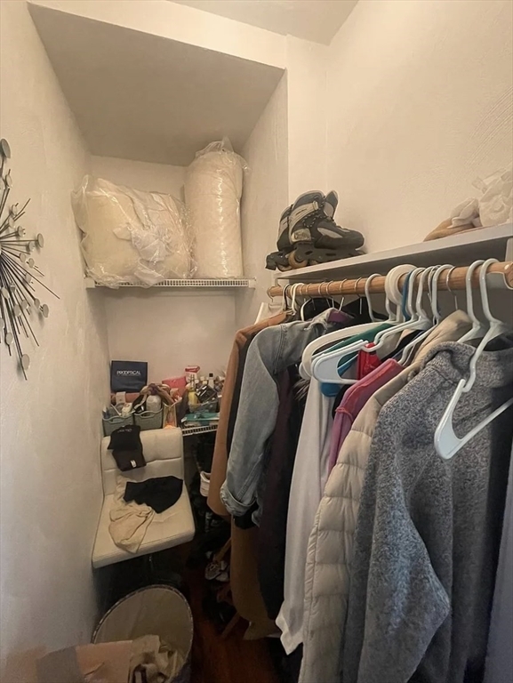 Property Photo: 293 Beacon St. 7 MA 02116