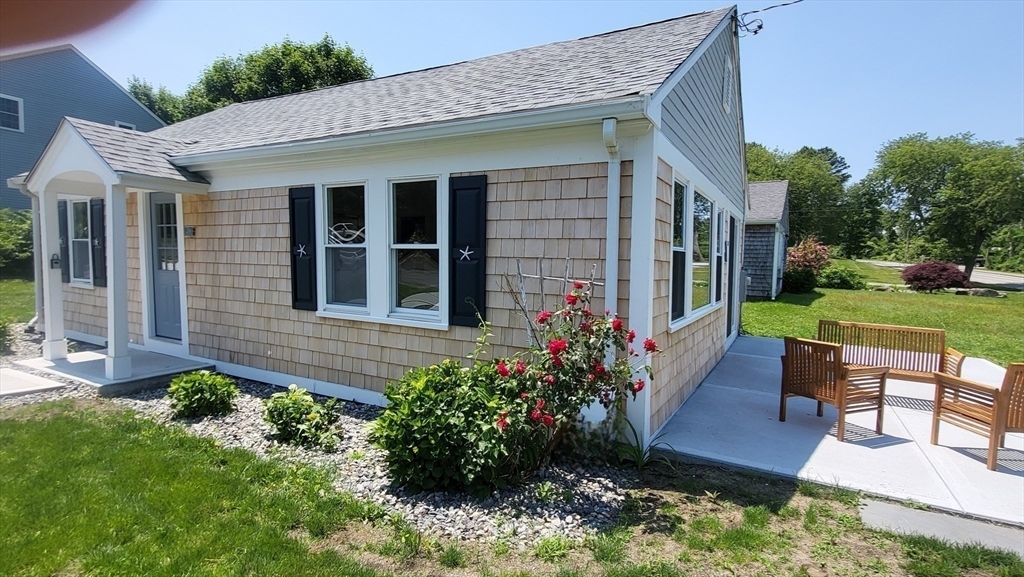 Property Photo:  2-A Bodfish Ave  MA 02563 