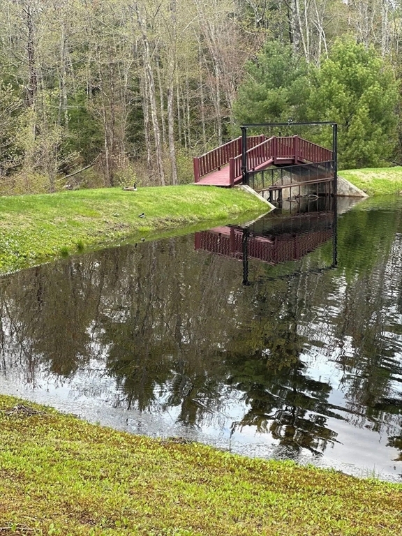 Property Photo: 427 Silver St NH 03887