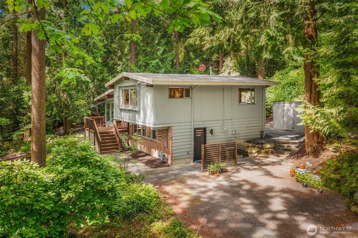 14460 NE 16th Place  Bellevue WA 98007 photo