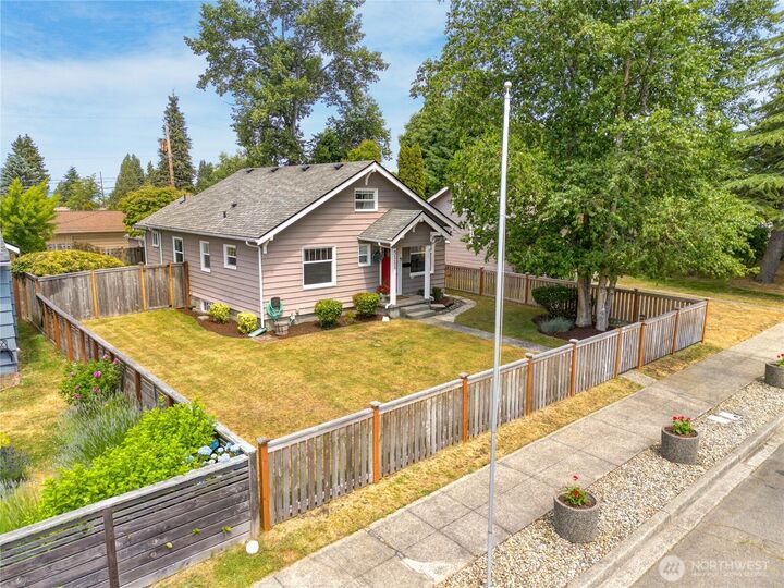 Property Photo:  5111 N 39th Street  WA 98407 