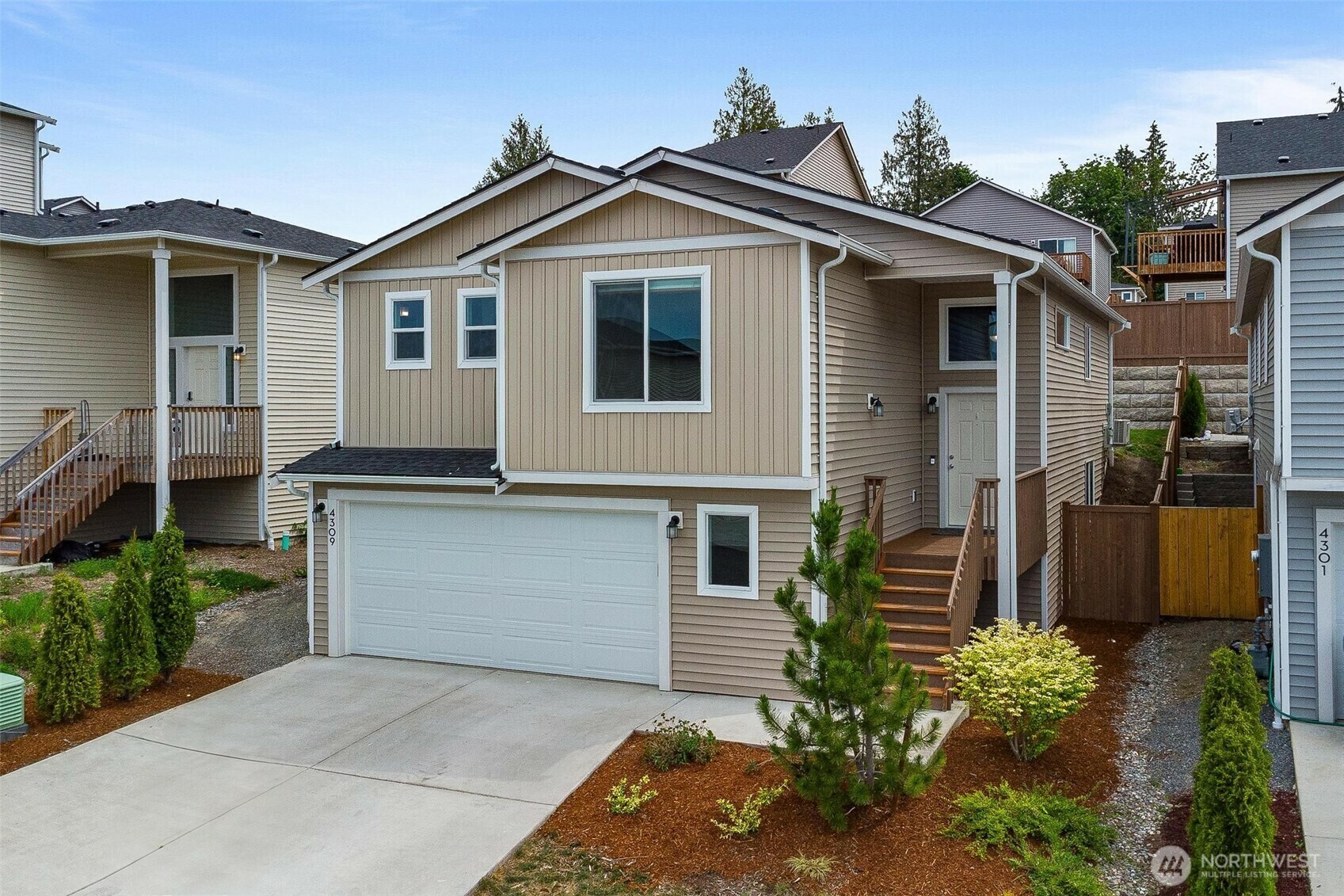 Property Photo:  4309 NE 68th Drive  WA 98270 