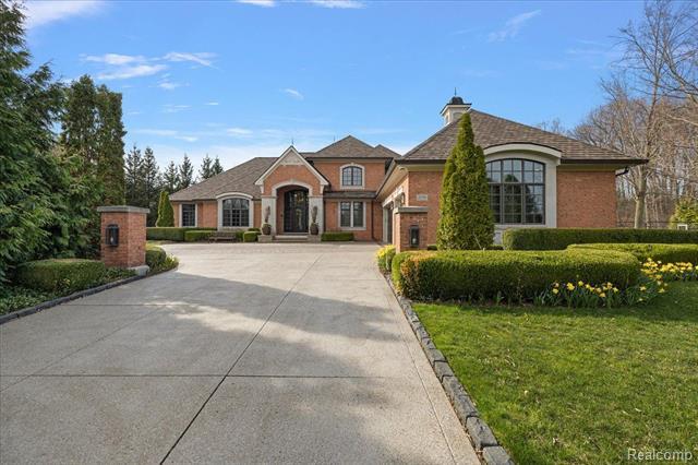 2779 Turtle Lake Drive  Bloomfield Twp MI 48302 photo