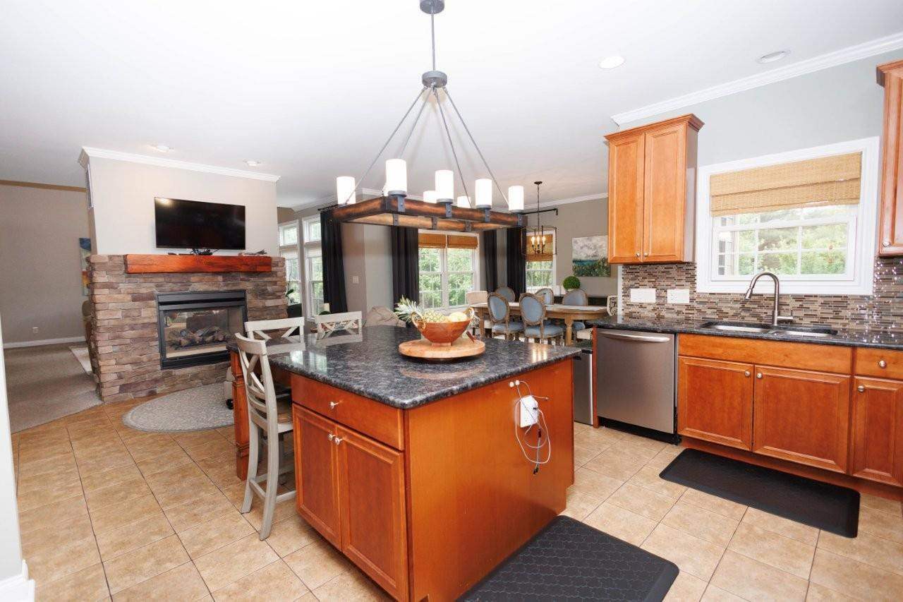 Property Photo: 1070 Radcliff Court IN 47374