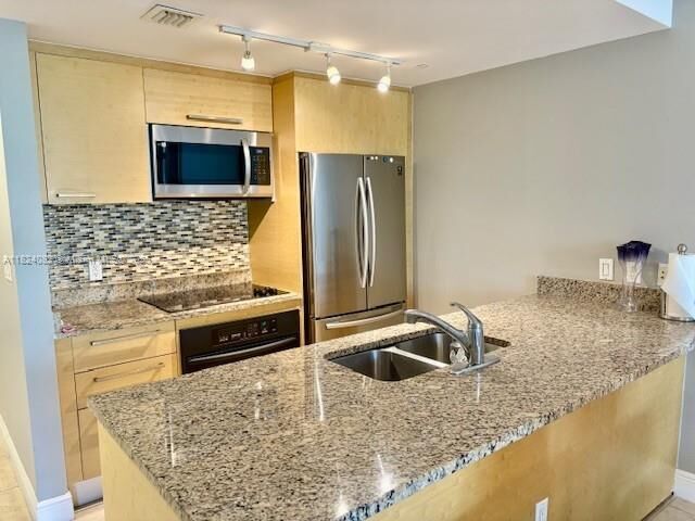 Property Photo: 1800 S Ocean Dr 406 FL 33009