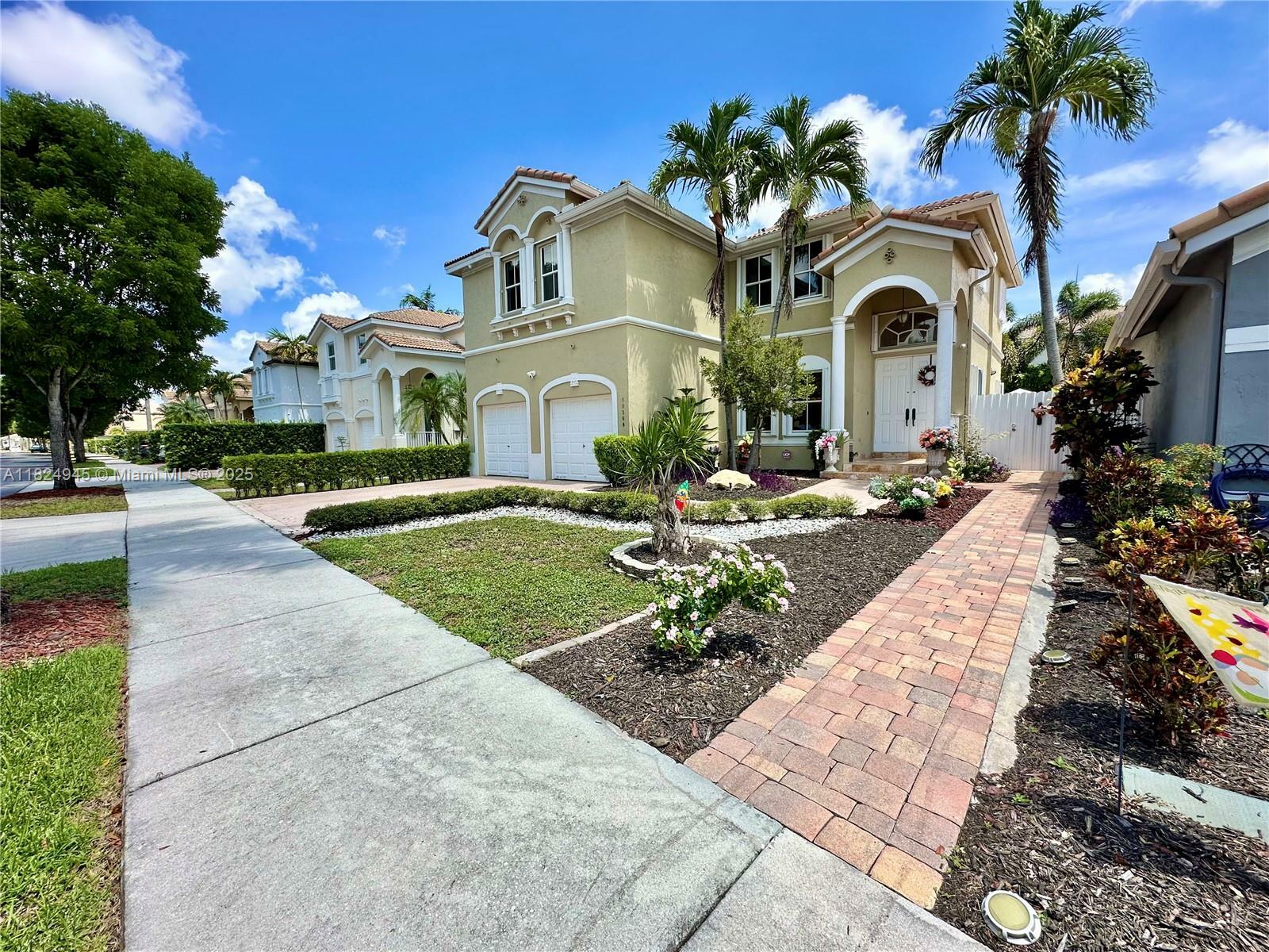 11360 NW 48th Ter  Doral FL 33178 photo