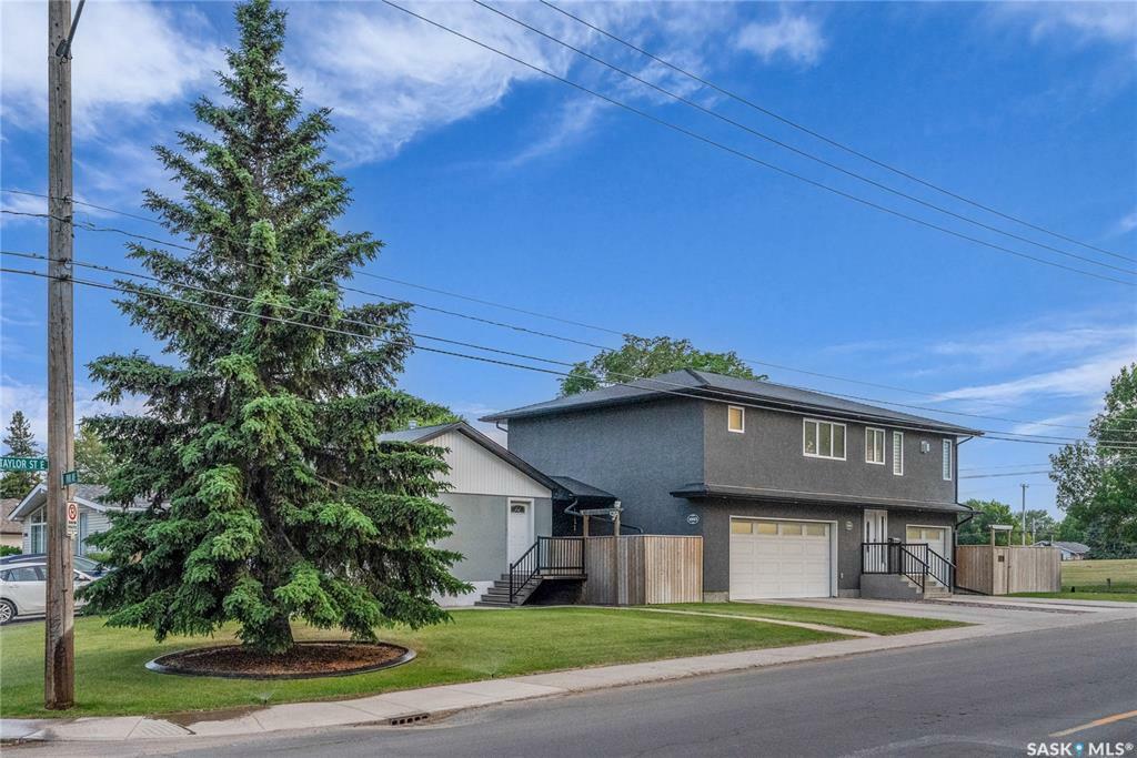 Photo de la propriété: 1902 Park Avenue SK S7J 2B9
