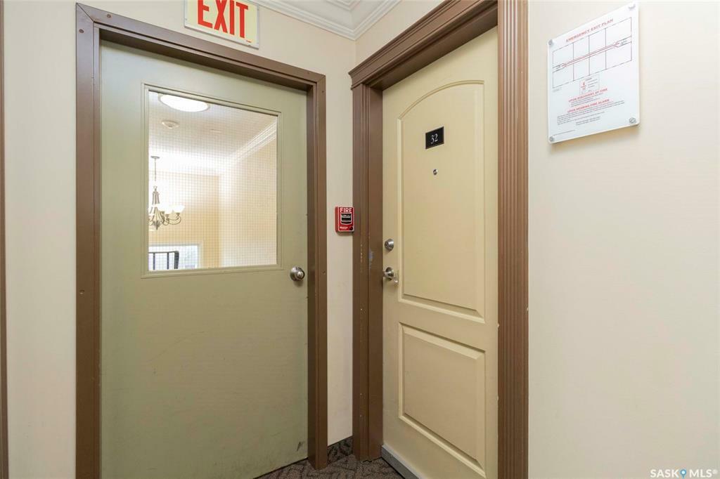Property Photo: 1001 Lansdowne Avenue 32 SK S7H 2C2