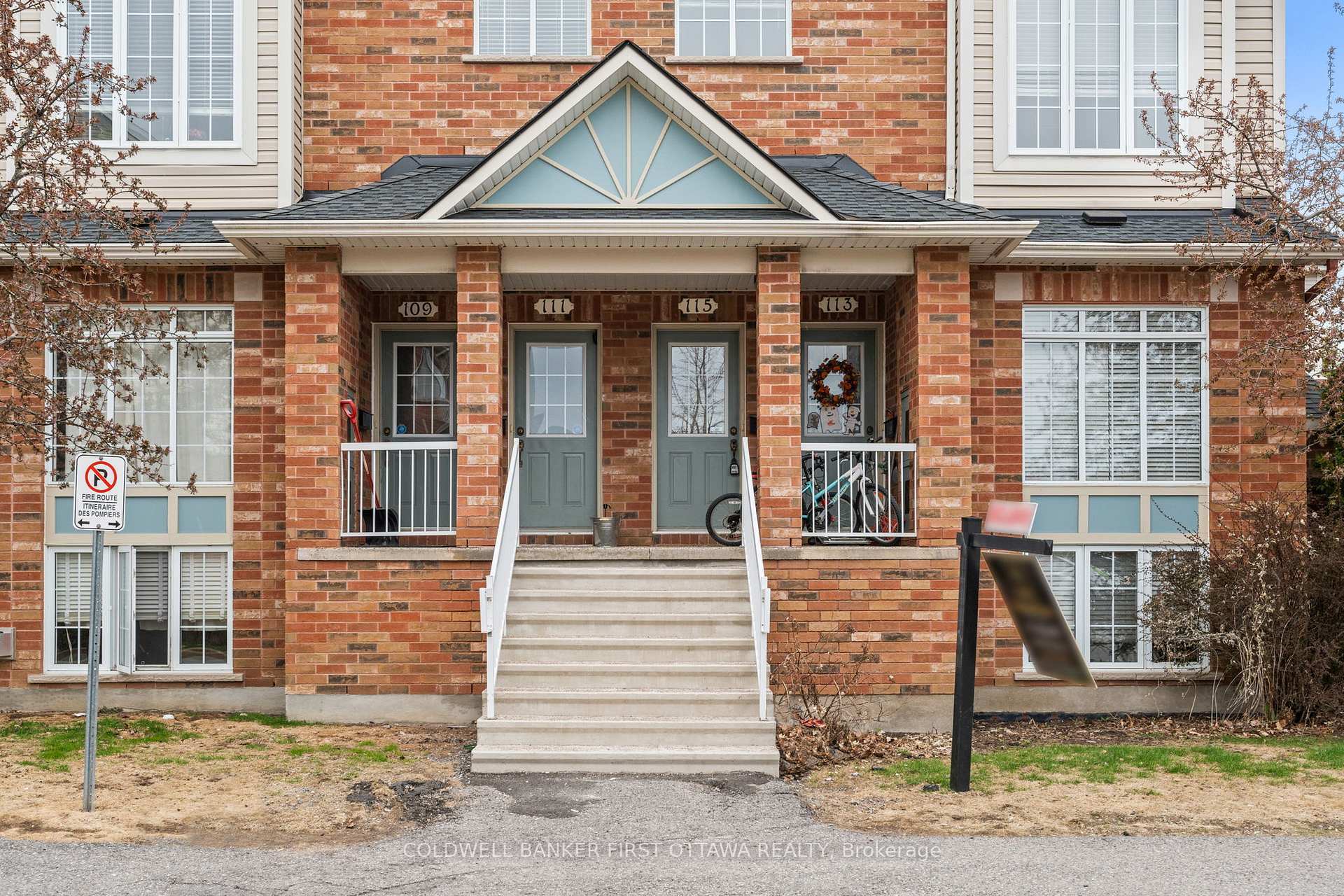 Property Photo:  70 Edenvale Drive 115  ON K2K 2N7 