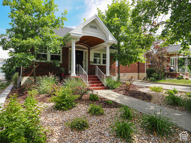 Property Photo: 1527 E Princeton Ave S UT 84105