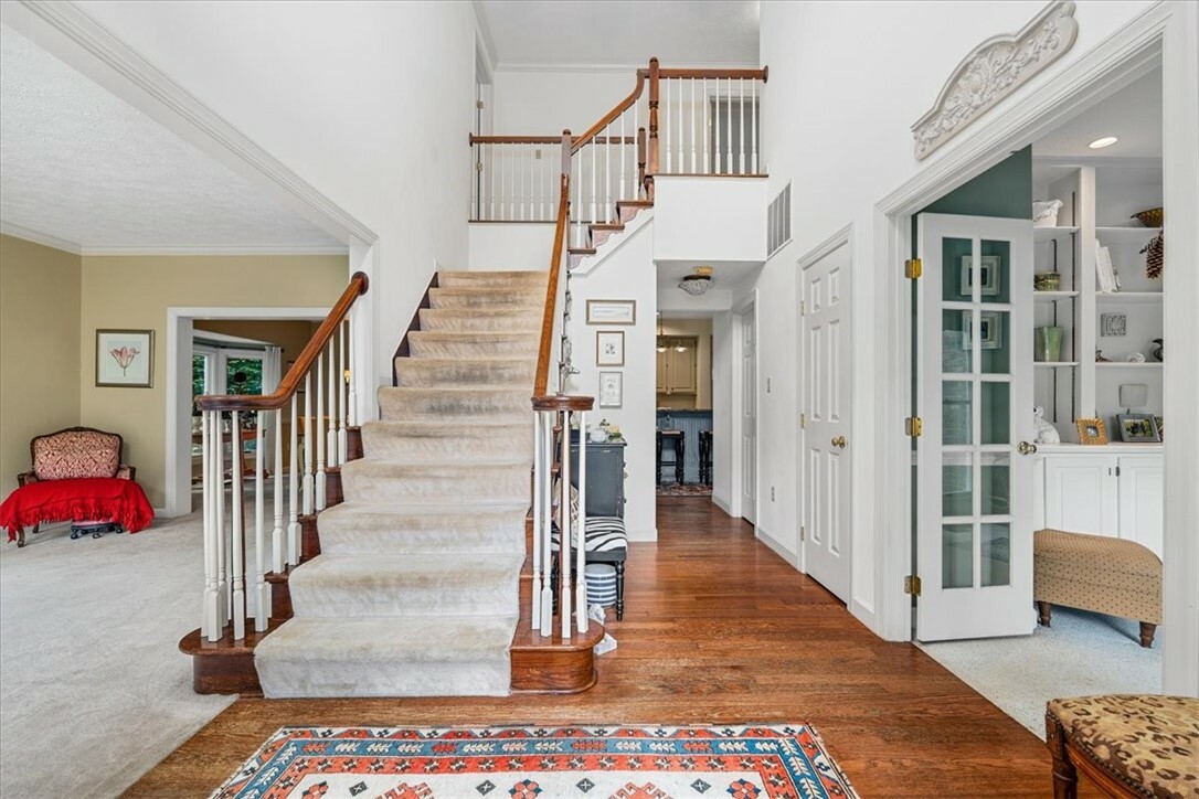 Property Photo: 2001 Buckingham Dr PA 16046