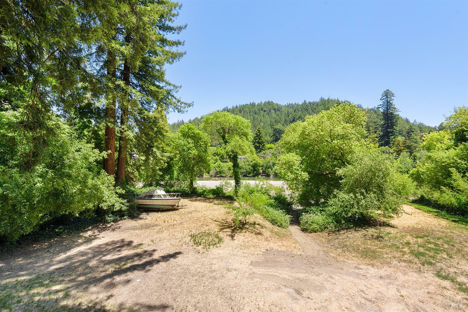 Property Photo: 18135 Hwy 116 CA 95446