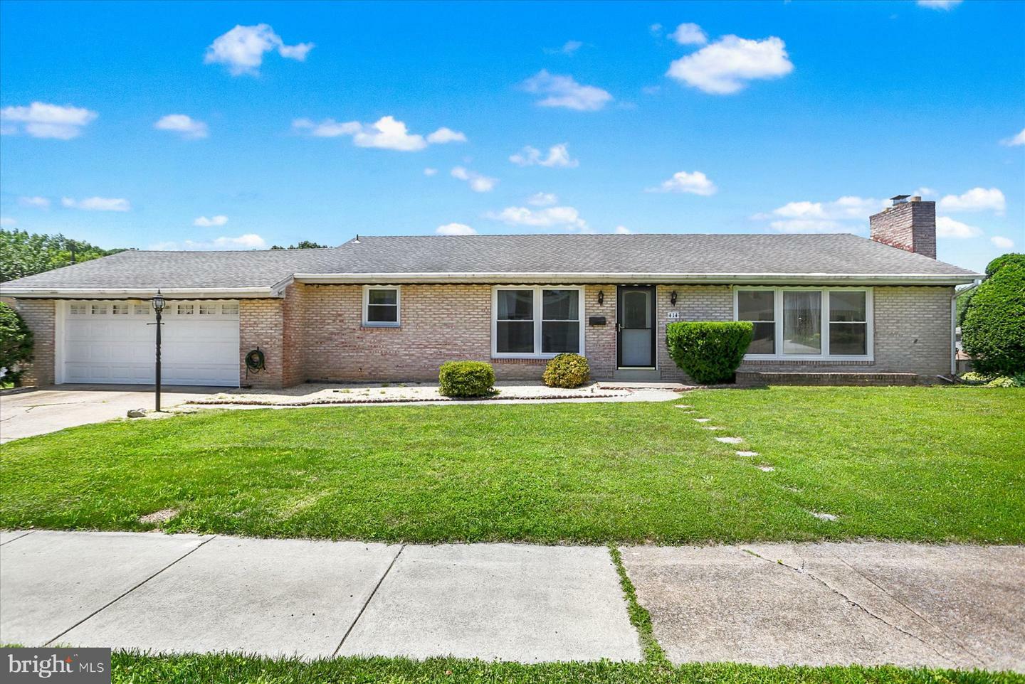 Property Photo: 414 Susan Road PA 17109