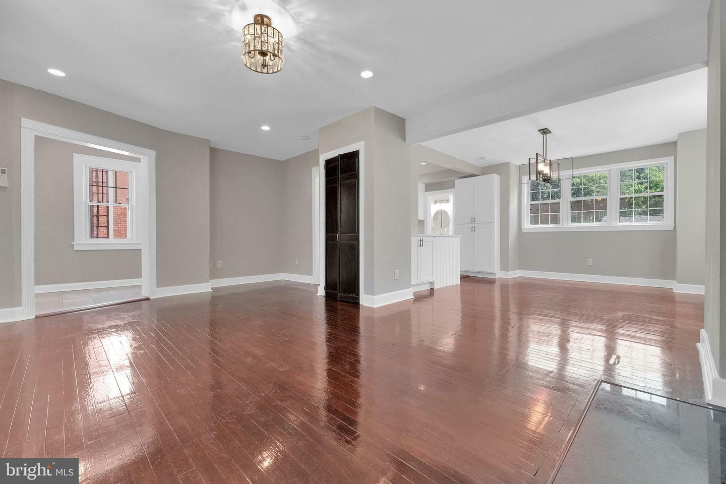 Property Photo: 8509 Flower Avenue MD 20912