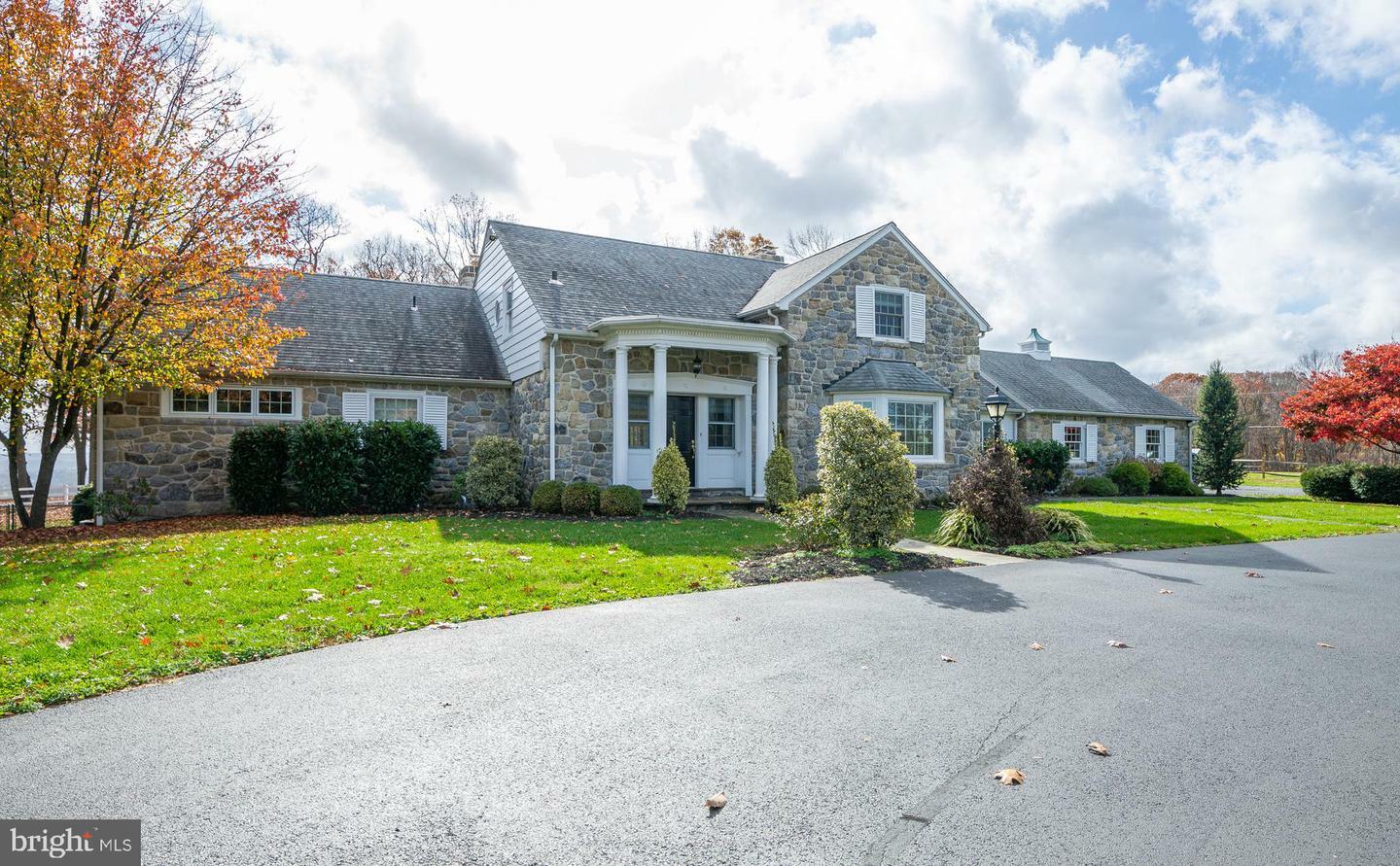Property Photo: 558 Brownsville Road PA 19608