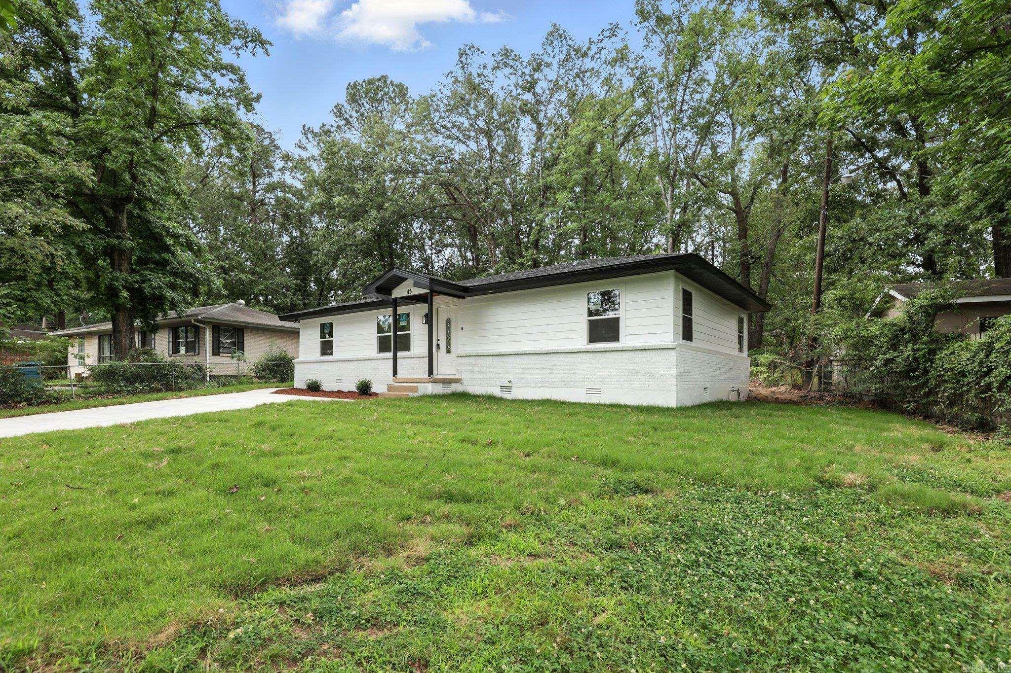 Property Photo:  43 S Wakefield Drive  AR 72209 