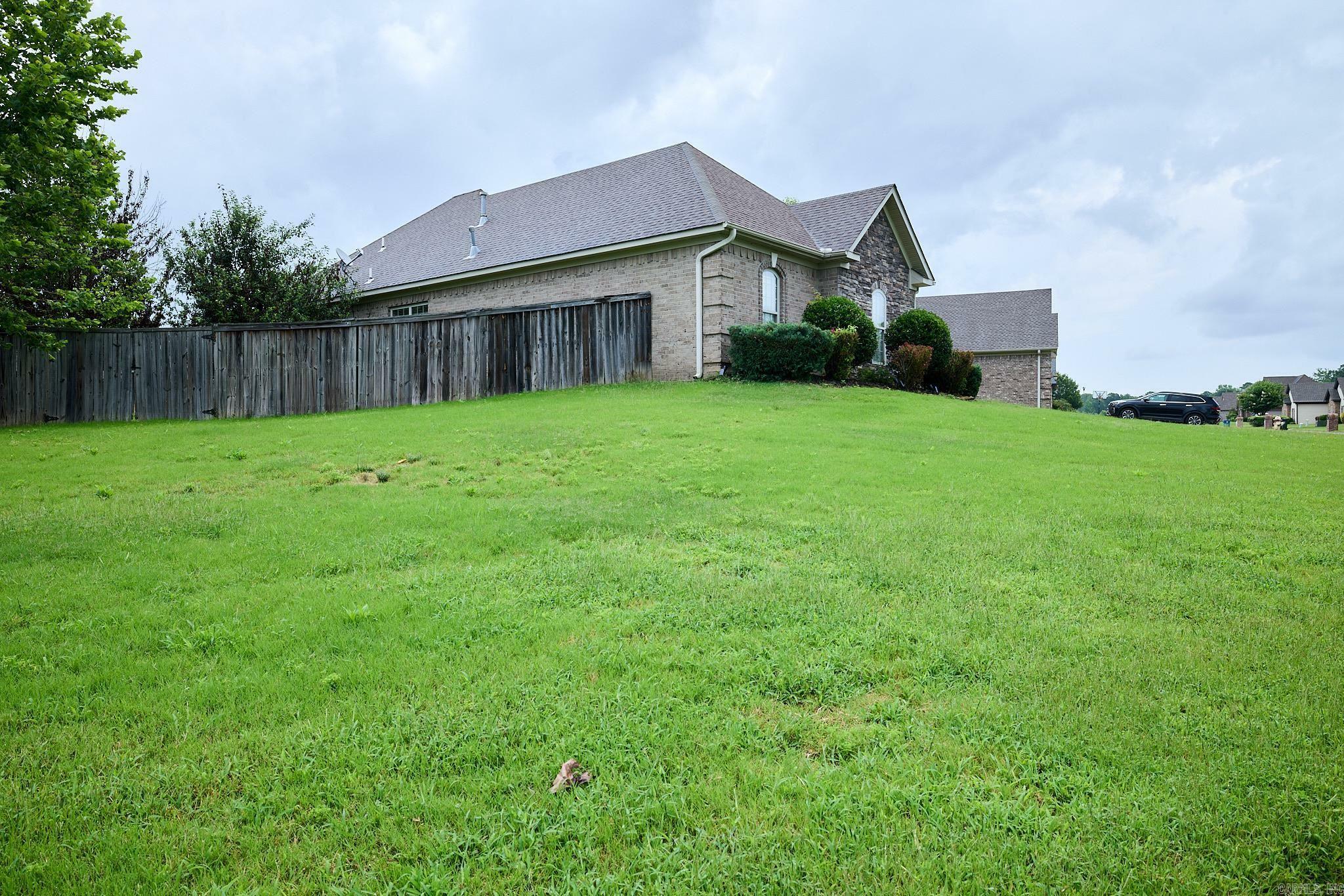 Property Photo: 6098 Pierce Manse Loop AR 72019