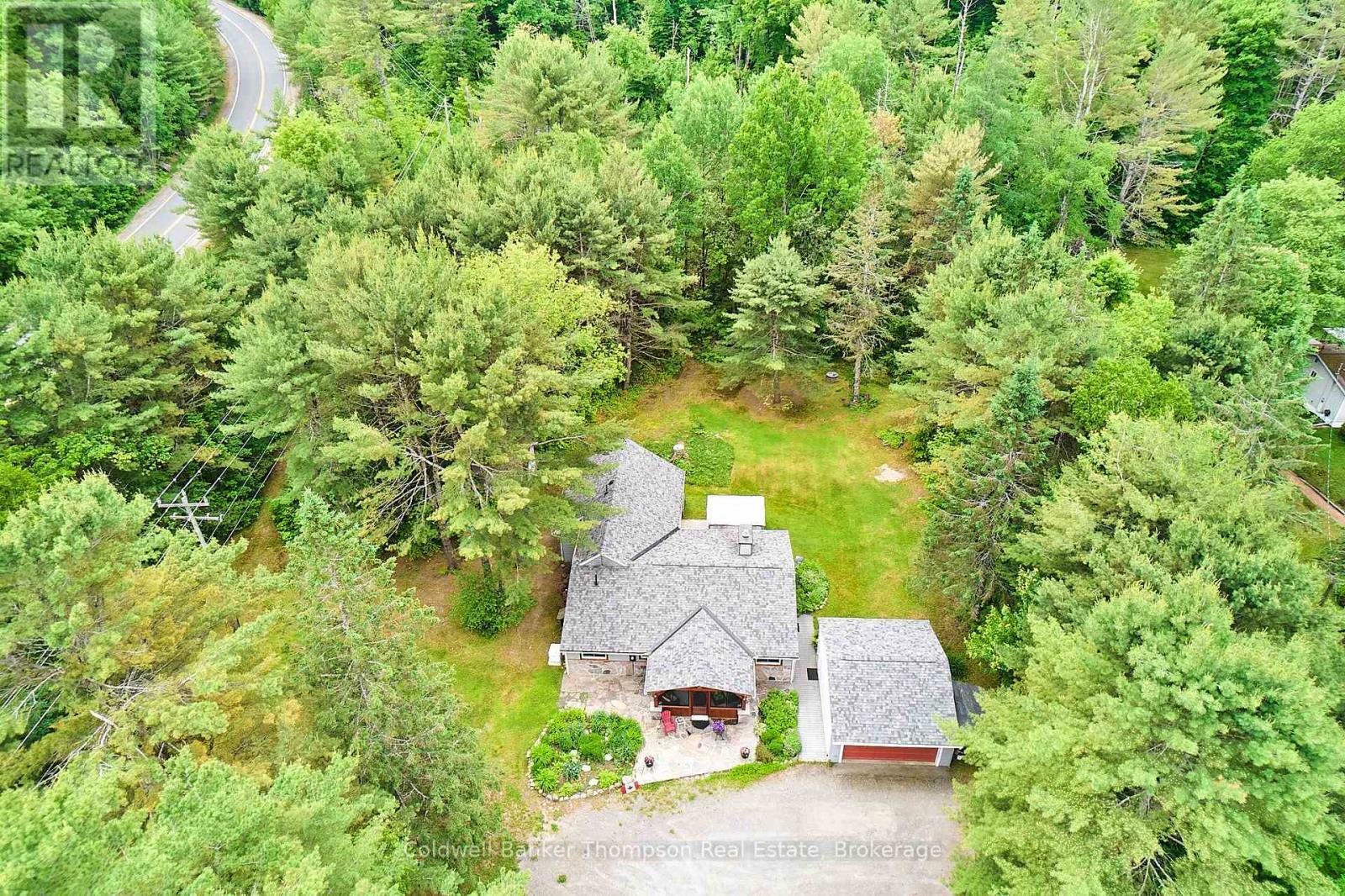 Photo de la propriété:  2929 Muskoka Road 10  ON P1H 2J3 