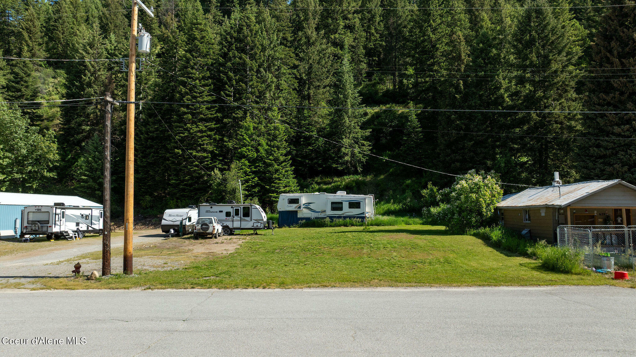 Property Photo: 6377 Prichard Creek St ID 83874