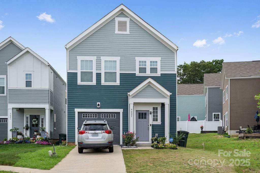 Property Photo: 9025 Henry Thoreau Road NC 28214