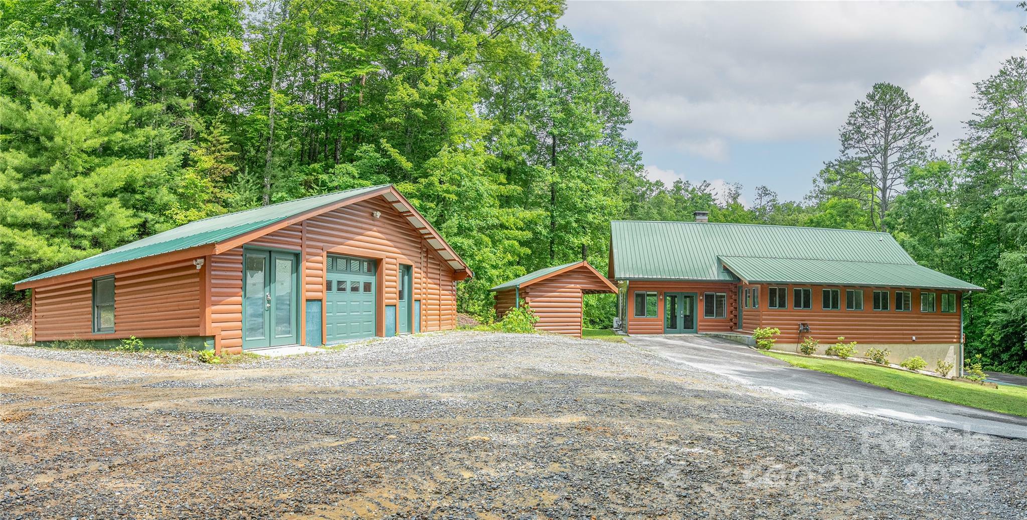 Property Photo:  288 Hard To Find Drive  NC 28712 