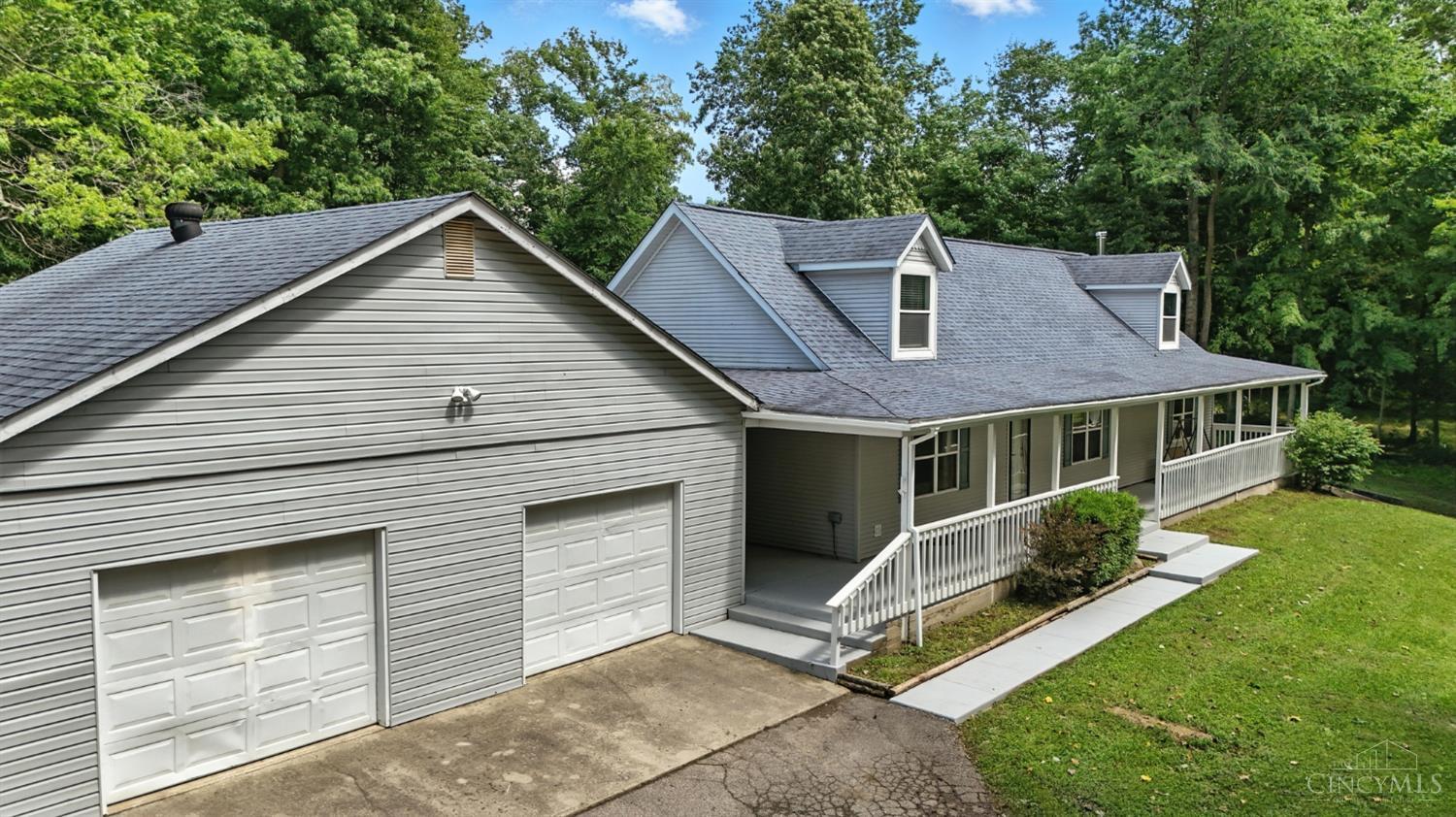Property Photo: 8536 Fairhaven College Corner Road OH 45003