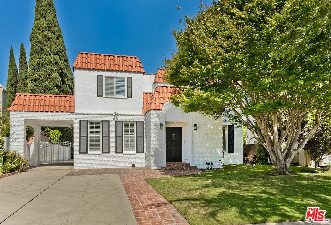 218 S Peck Dr  Beverly Hills CA 90212 photo