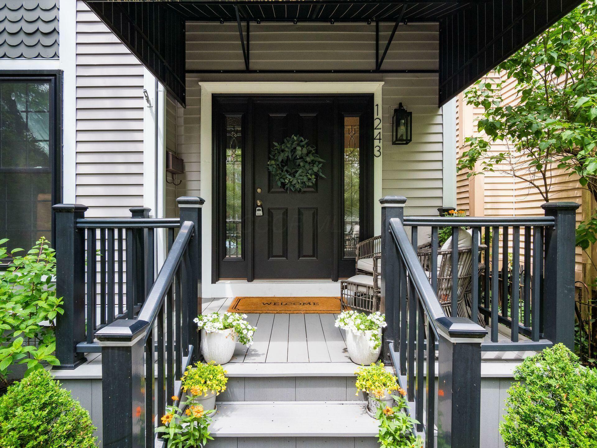 Property Photo: 1243 Harrison Avenue OH 43201