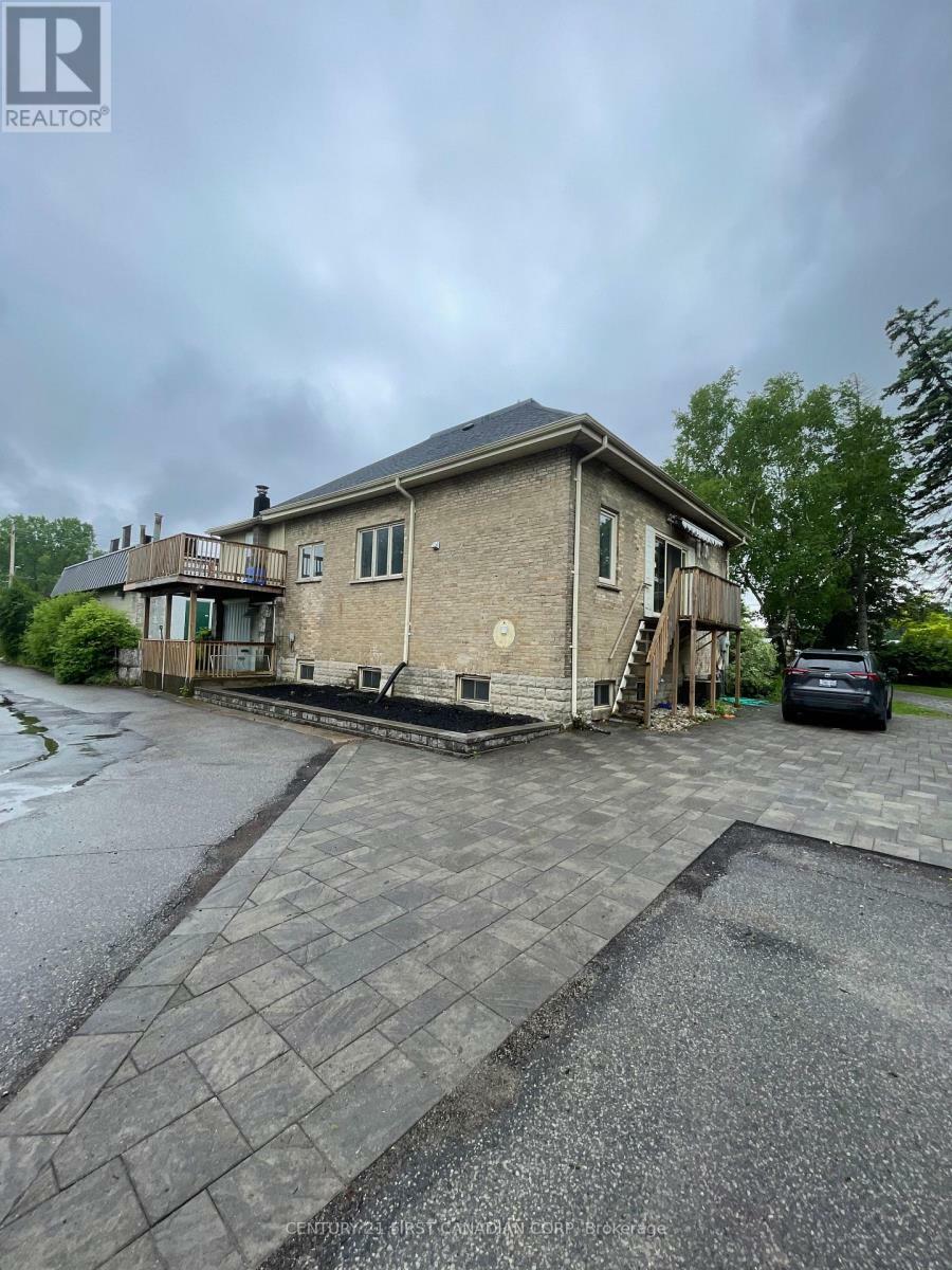 Property Photo: 188 Wildwood Avenue ON N6J 1A9