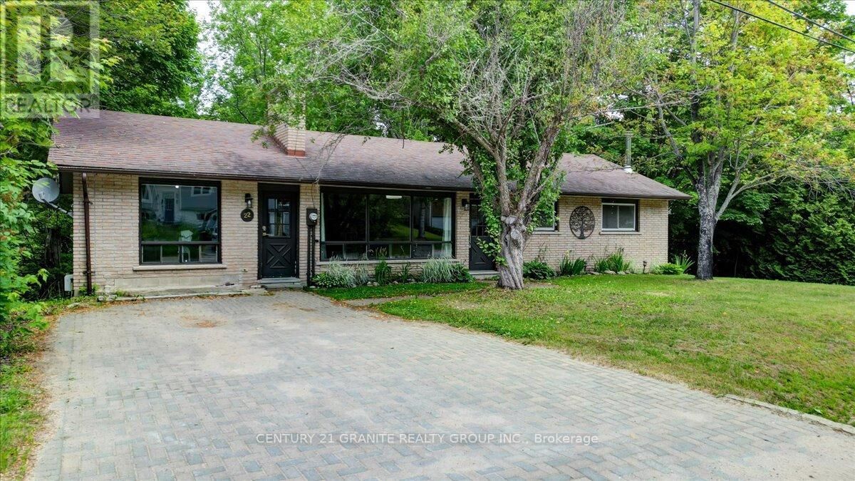 Property Photo:  22 Forest Hill Road  ON K0L 1C0 