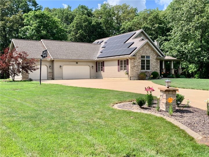 Property Photo:  15690 E 1100th Avenue  IL 62401 