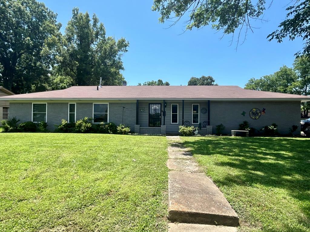 Property Photo: 504 Auburn Avenue AR 72301