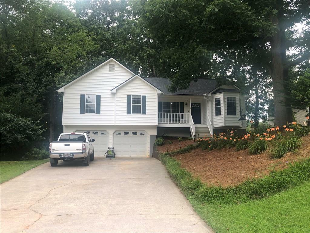 Property Photo: 224 Hawkins Farm Circle GA 30107