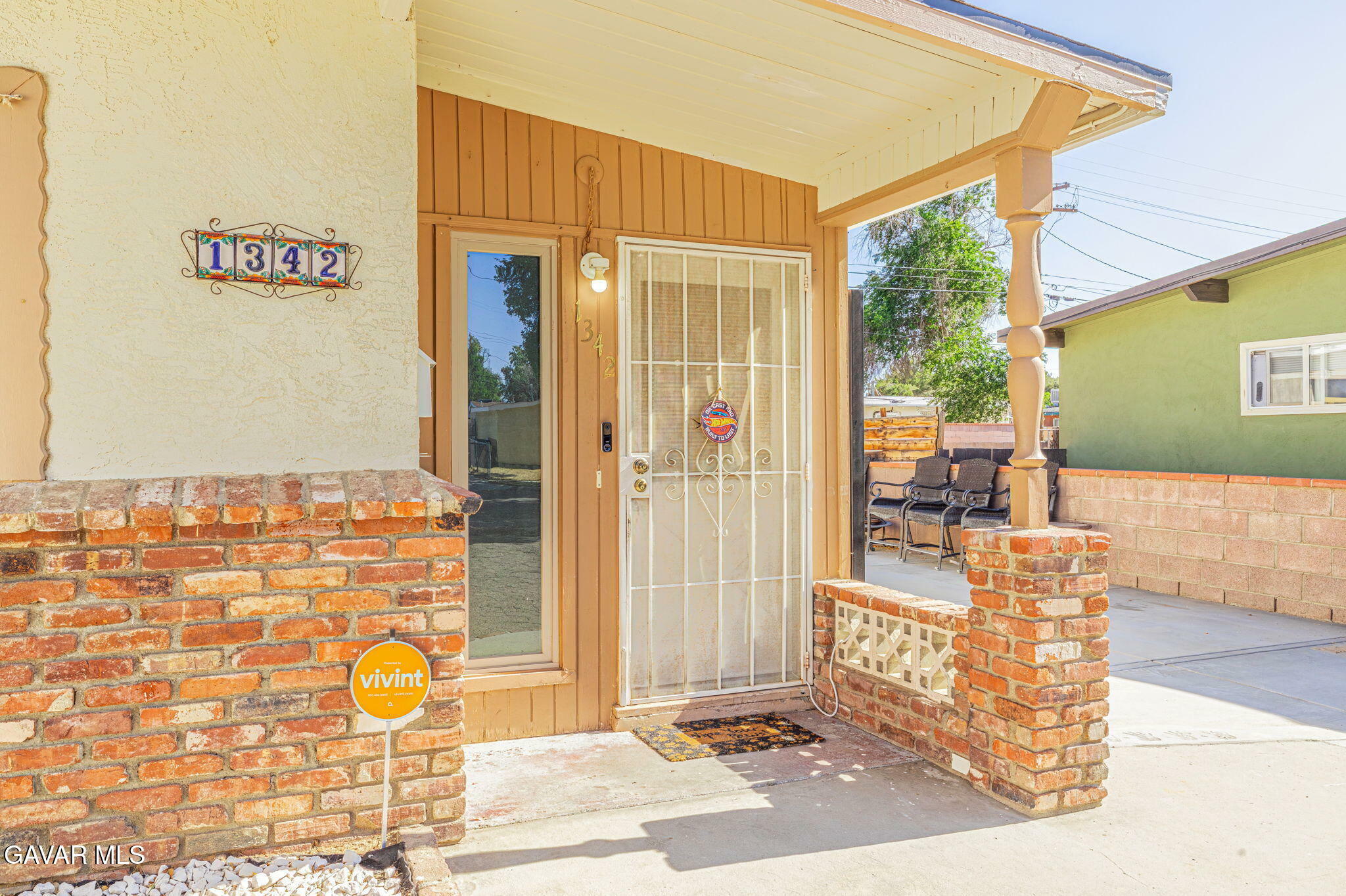 Property Photo: 1342 Ave H 15 CA 93534