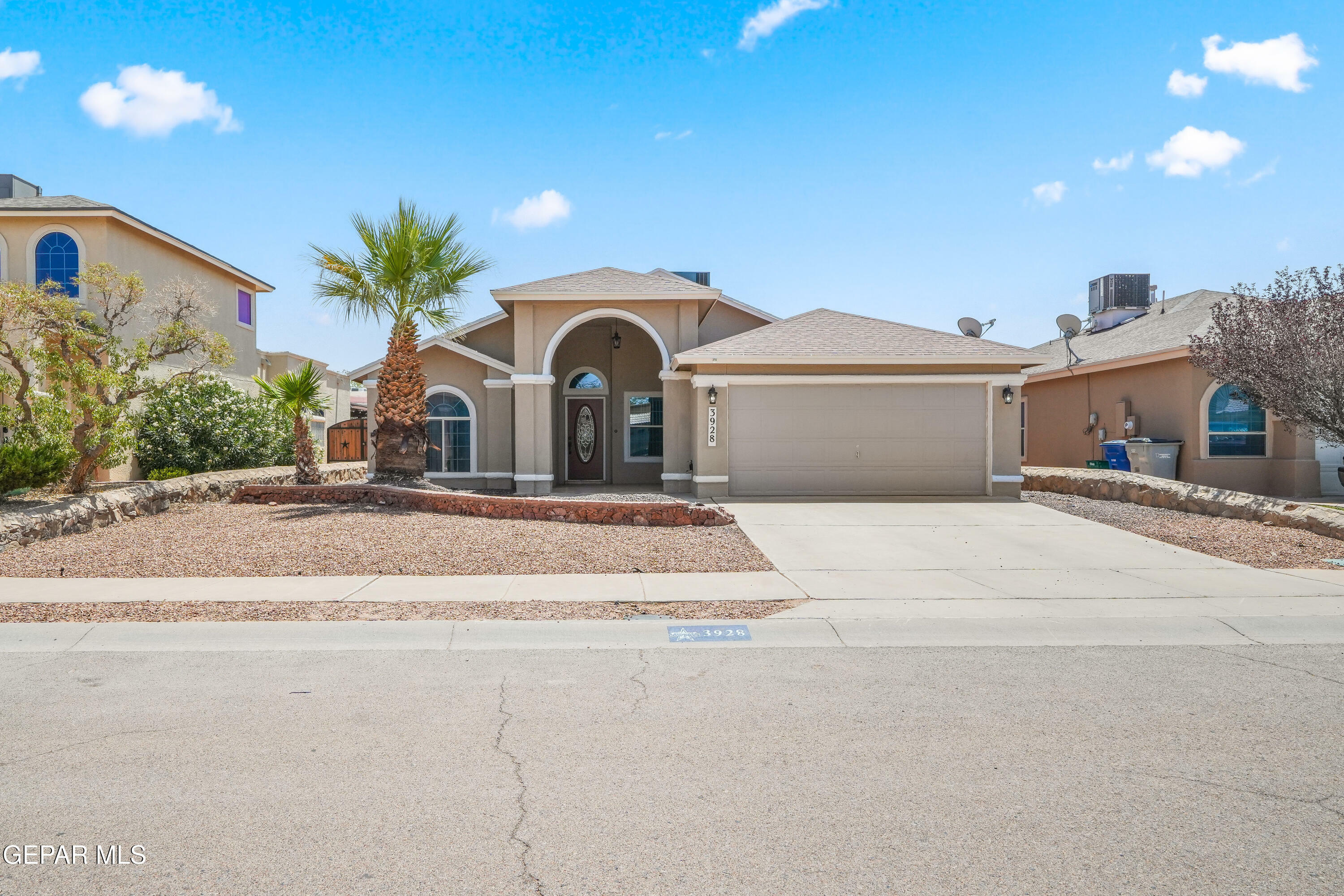 3928 Tierra Roman Drive  El Paso TX 79938 photo
