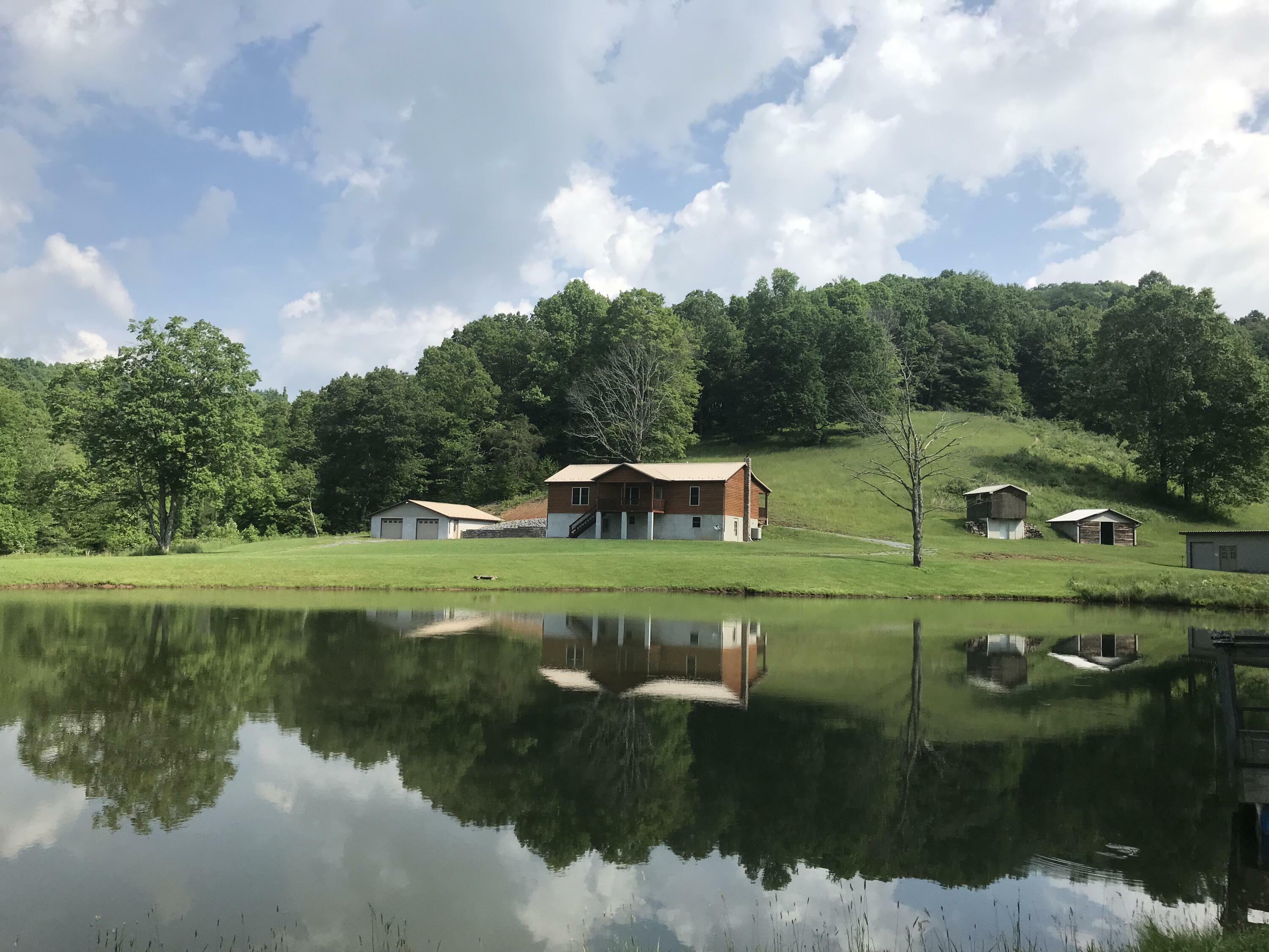 Property Photo: 10571 Leonard Cordova Road WV 24966