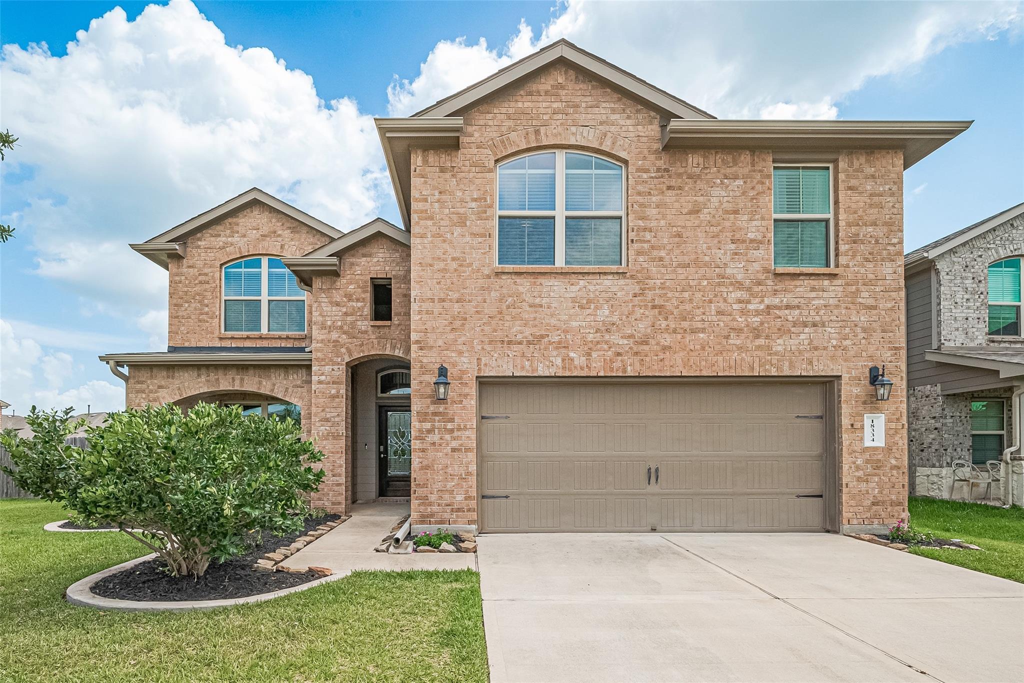 Property Photo: 18334 Pin Oak Lake Drive TX 77407