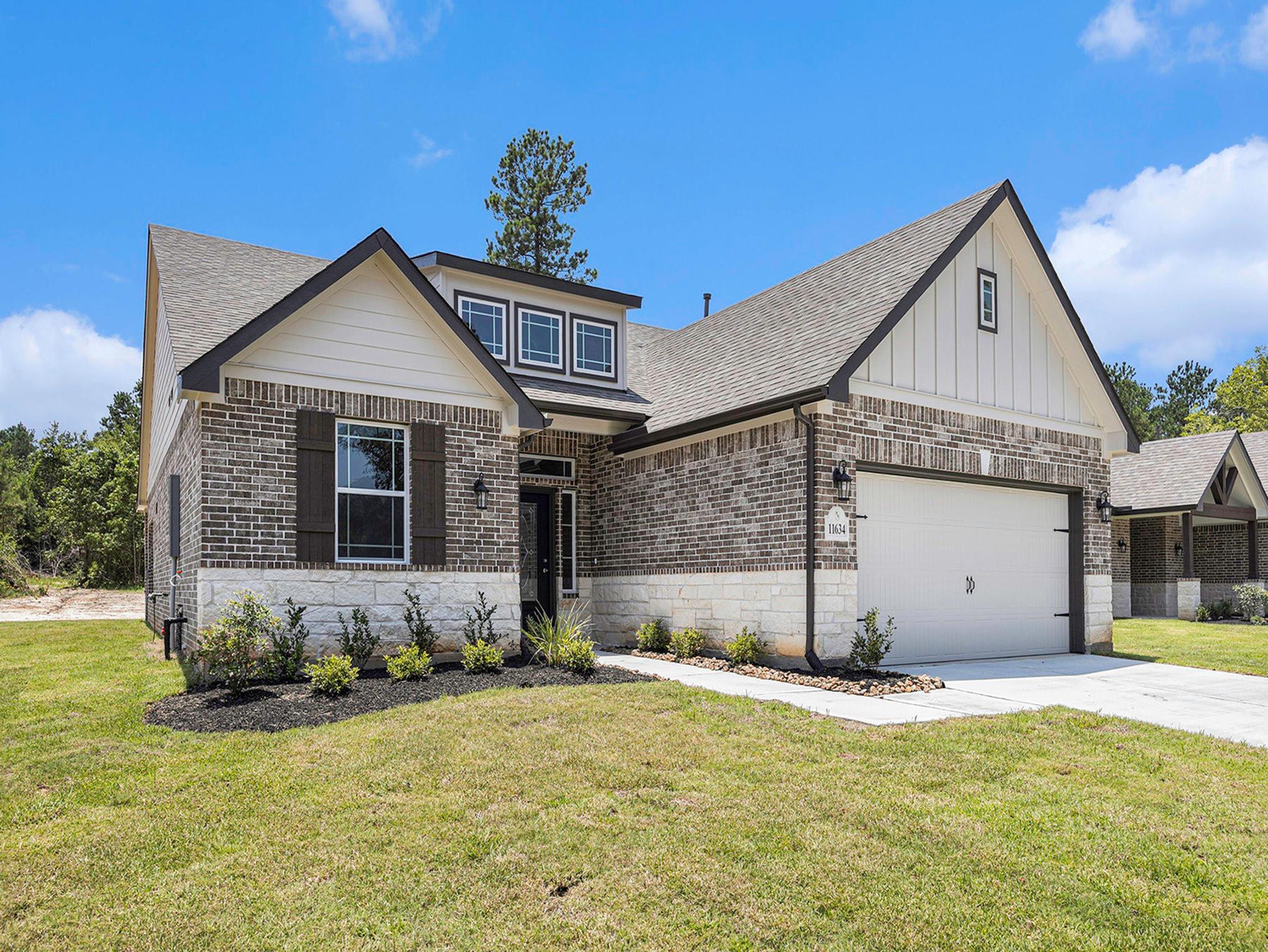 Property Photo: 11634 Wilgers Way TX 77378