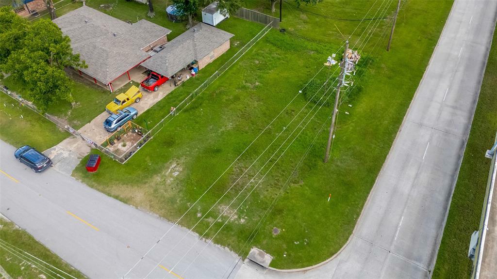 Property Photo: 810 Benmar Drive TX 77032