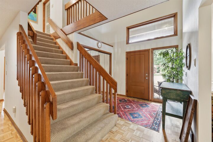 Property Photo:  6008 Dogwood Circle  IA 50131 