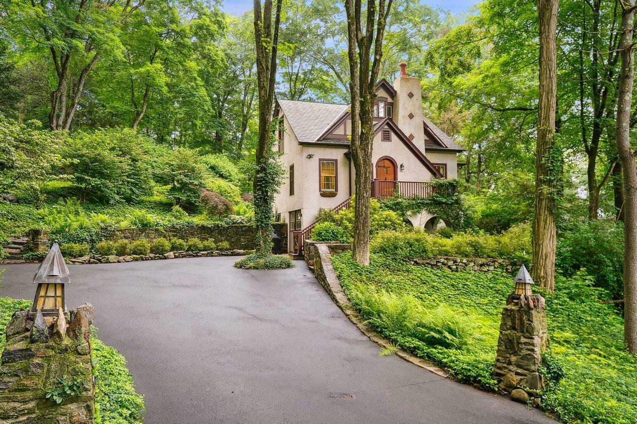 Property Photo: 9 Campfire Road NY 10514