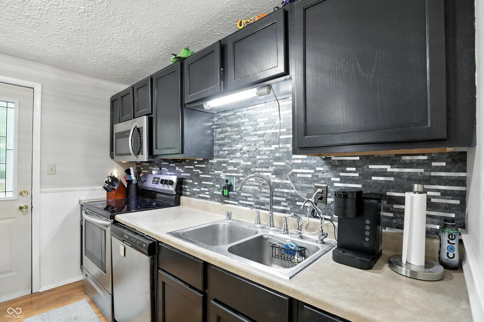 Property Photo:  1103 Rosengarten Drive  IN 46142 
