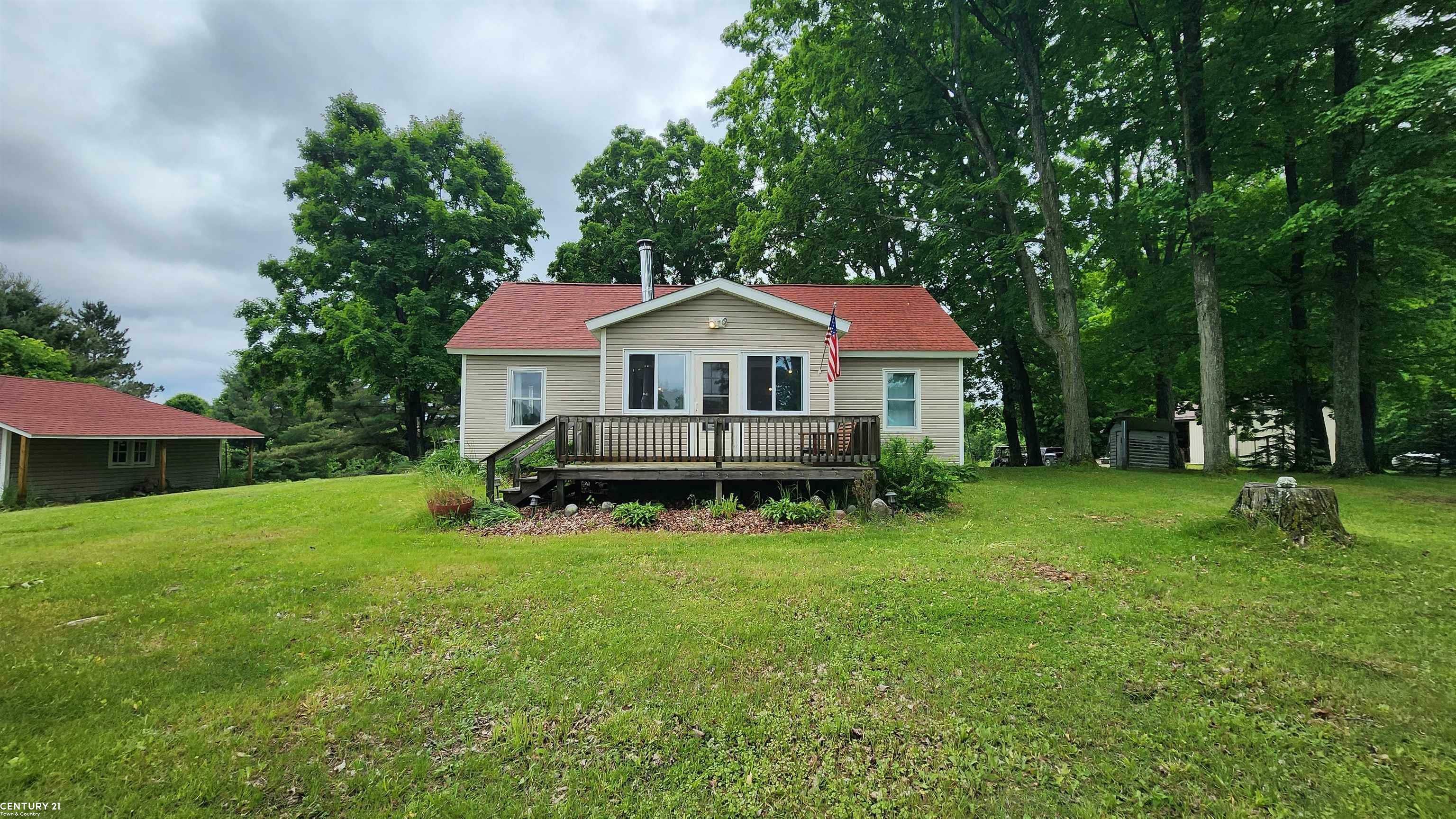 Property Photo: 4467 Kings Corner Road MI 48737