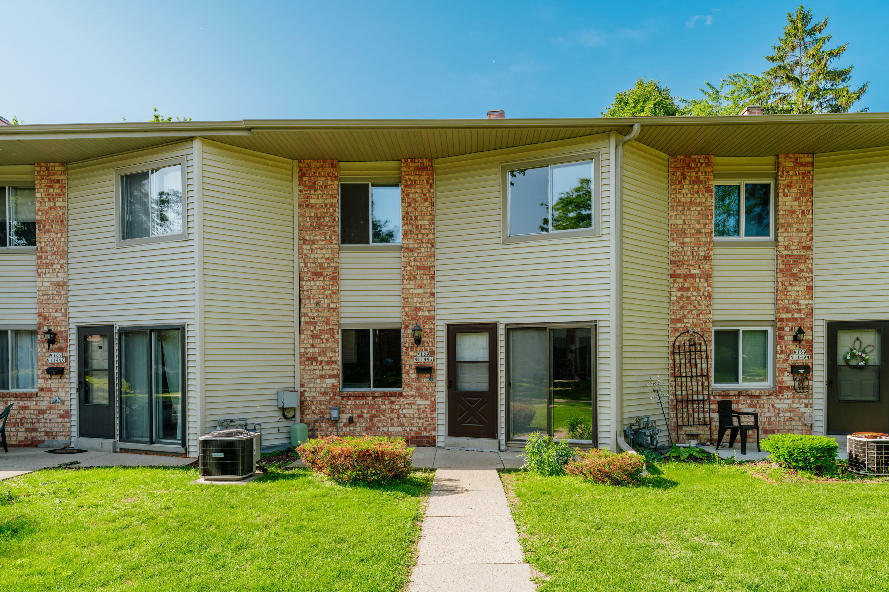Property Photo: W169n11492 Biscayne Dr WI 53022