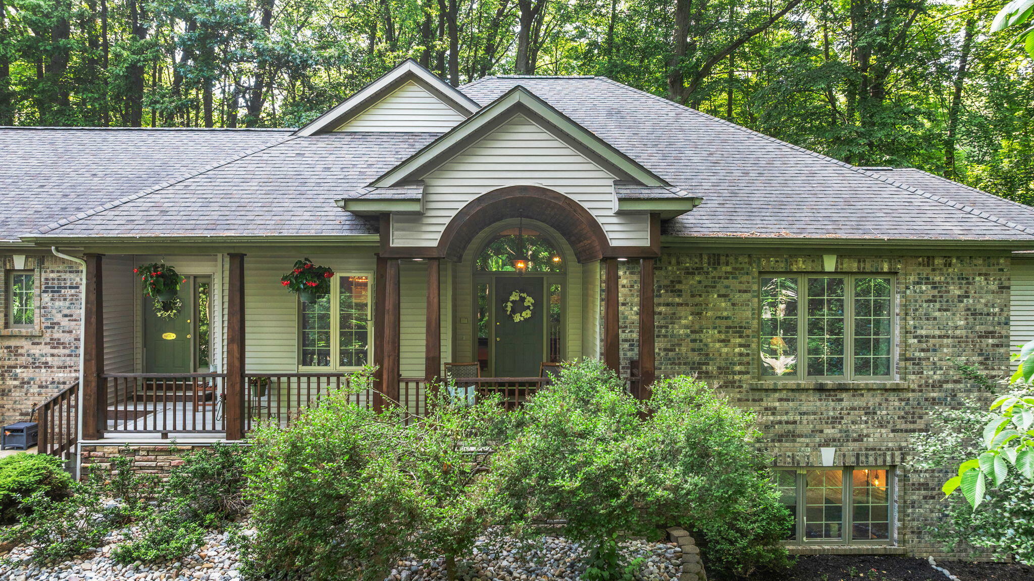 Property Photo:  1255 White Pine Drive SW  MI 49534 
