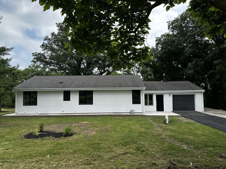 Property Photo: 2212 N 2829th Road IL 61341