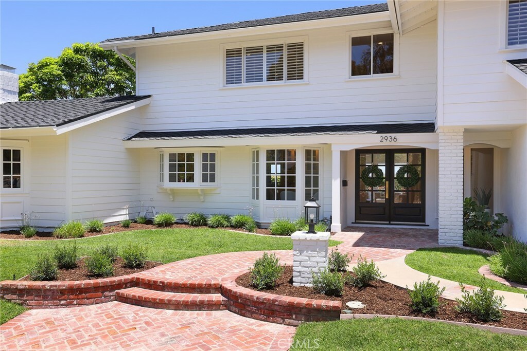 Property Photo:  2936 Alta Vista Drive  CA 92660 