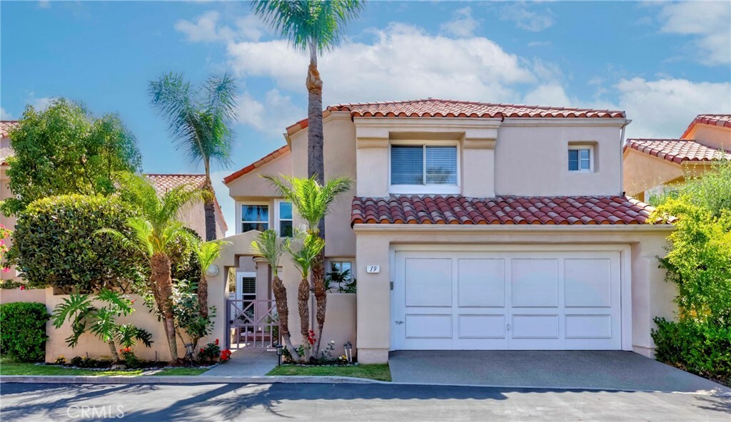 19 Las Cruces  Irvine CA 92614 photo