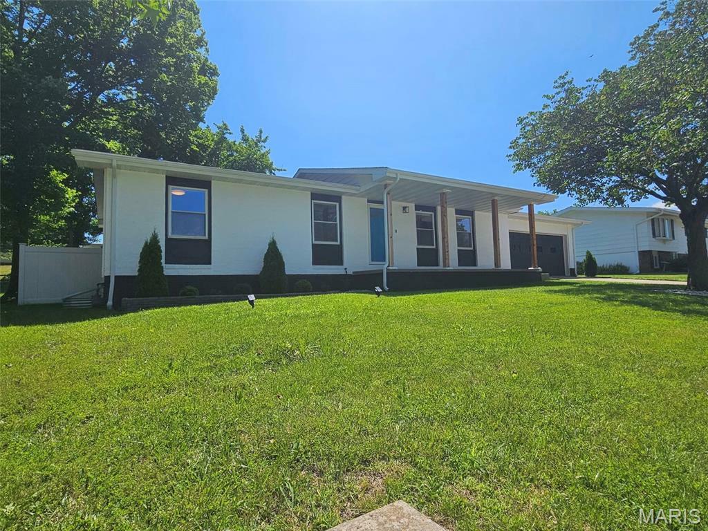 Property Photo: 23 Hamlin Heights Drive MO 63401